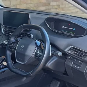 2021 Peugeot 3008 1.6 Plug-in Hybrid SUV - Image 5