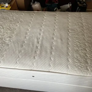 Single bed - Image 3