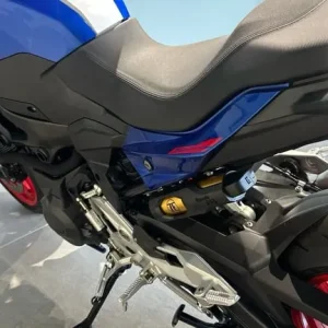 2025 BMW F900 R Roadster Petrol Manual - Image 4
