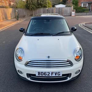 2012 Mini Cooper 1.6 Manual Hatchback - Image 5