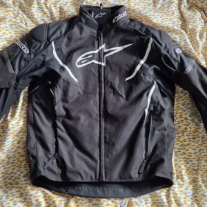 Motorcycle gear - Image 8