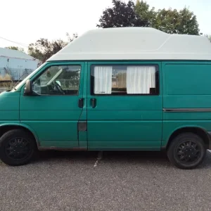 VW T4 hi-top van - Image 3