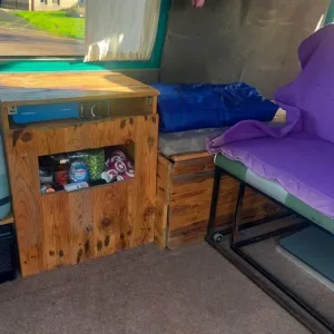 VW T4 hi-top van - Image 6