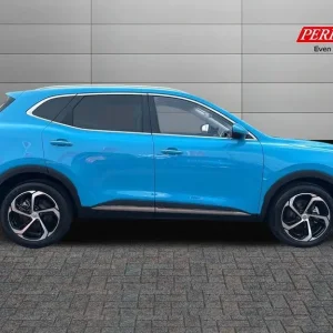 2024 MG HS 1.5 T-GDI Trophy 5-door Hatchback - Image 3