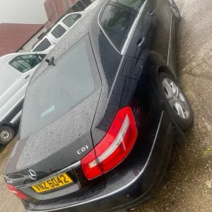 2012 Mercedes E220 Diesel - Image 6