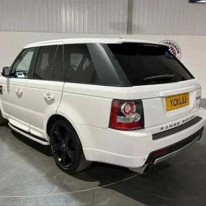2011 Land Rover Range Rover Sport 3.0 TD V6 HSE 4WD Diesel - Image 4