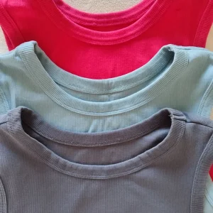 BUNDLE OF X3 VESTS SIZE 14