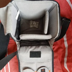 Lowepro Apex 120 AW camera case - Image 5