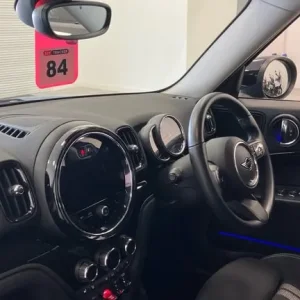 2021 MINI Countryman Cooper S Classic 5-door Automatic - Image 2