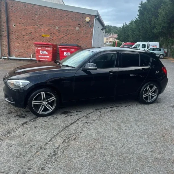 BMW 1 Series Hatchback 2011 Manual 1995cc 5-door