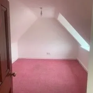 3 Bed Terraced House - Image 4