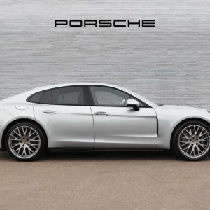 2025 Porsche Panamera Hatchback 2.9 V6 4E-Hybrid 5-door PDK - Image 2