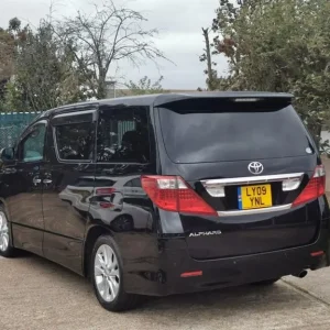2009 Toyota Alphard 2.4L Auto, 7-Seater, Fresh Import - Image 5