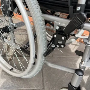 Self-propel wheelchair, nearly new - Image 8