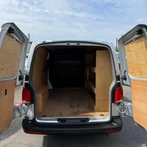 2021 Volkswagen Transporter T32 TDI SWB Panel Van Diesel Manual - Image 8