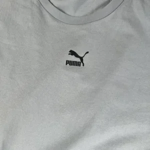 PUMA Light Blue Logo T-Shirt (XL) - Image 3