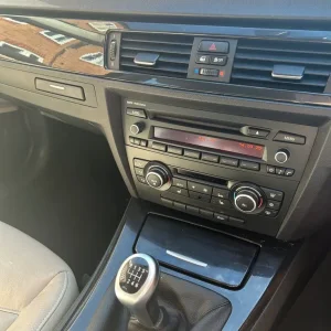 BMW 3 Series 2011 Diesel Manual 1995cc 4-door Saloon - Image 7