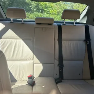 BMW 3 Series 2011 Diesel Manual 1995cc 4-door Saloon - Image 8