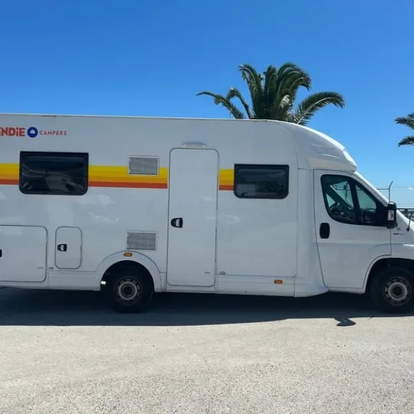 Fiat Ducato Carasuite 650 MF 5 pax | Sleeps 5 | Semi-Integrated | Fully Equipped