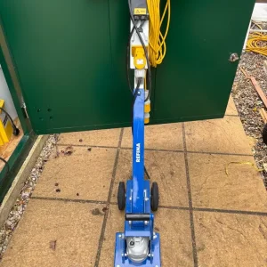 Refina RFX210 floor stripper