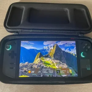 Lenovo Legion Go 8.8" handheld gaming PC - Image 4