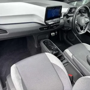 2021 Volkswagen ID3 Electric Hatchback - Image 8