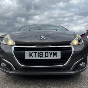 2018 Peugeot 208 1.2 PureTech Allure Euro 6 (s/s) 5dr Hatchback Petrol Manual - Image 4