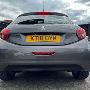 2018 Peugeot 208 1.2 PureTech Allure Euro 6 (s/s) 5dr Hatchback Petrol Manual - Image 7