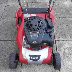 Cobra self propelled 18inch lawnmower - Image 2