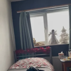 Single bed with mattress