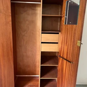 Matching Wardrobes - Image 4