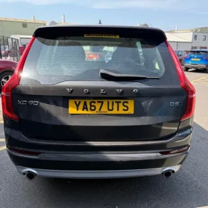 2018 Volvo XC90 2.0 D5 PowerPulse Momentum 5dr AWD Estate - Image 4