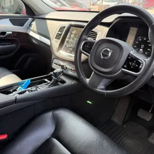 2018 Volvo XC90 2.0 D5 PowerPulse Momentum 5dr AWD Estate - Image 6