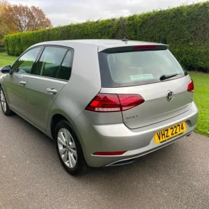 2017 Volkswagen Golf 1.6 TDI SE [Nav] 5dr Hatchback Diesel Manual - Image 6