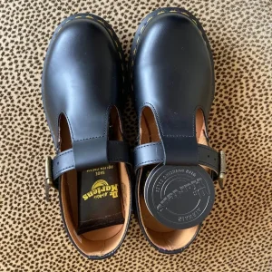 Dr. Martens Mary Jane - Image 2