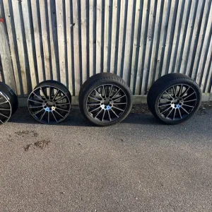 Mercedes wheel - Image 3