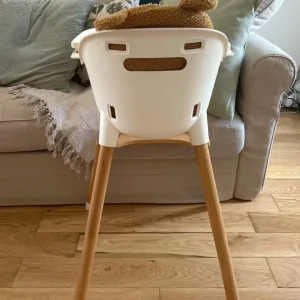High Chair - Image 5