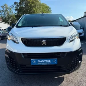2020 Peugeot Expert 1.5 BlueHDi Panel Van - Image 8