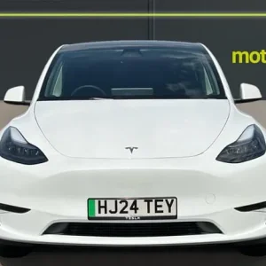 2024 Tesla Model Y Long Range AWD 5dr Auto with Panoramic Sunroof and Heated Seats - Image 8