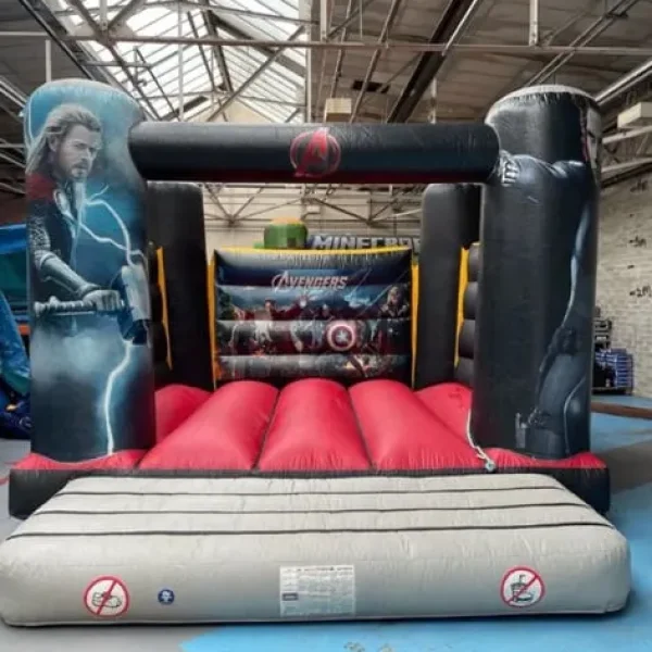 bouncy castle Avengers 12x14 with blower
