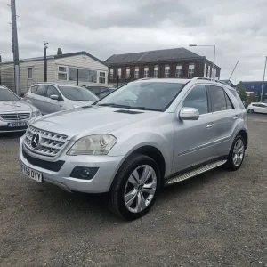 2009 Mercedes ML300 Blue Efficiency Sport CDI Auto - Image 3
