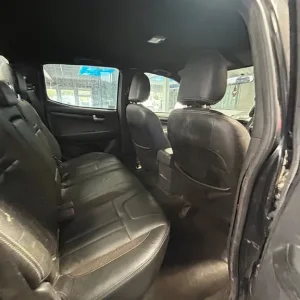2015 Isuzu D-Max Blade Double Cab 2.5 TDI 4x4 - Image 2