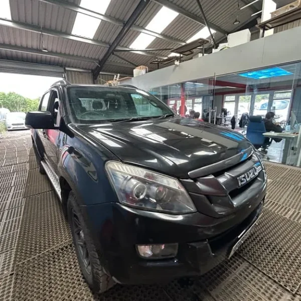 2015 Isuzu D-Max Blade Double Cab 2.5 TDI 4x4