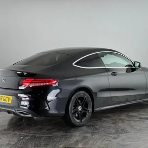 2018 Mercedes-Benz C-Class 2.0 C300d AMG Line G-Tronic Diesel Coupe - Image 7
