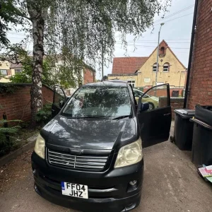 Toyota, 2004, 1990 (cc) - Image 4