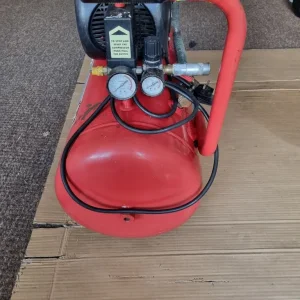 Sealey 50L Air Compressor - Image 2