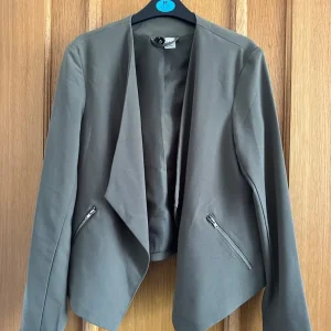 Bundle of clothes - Image 2