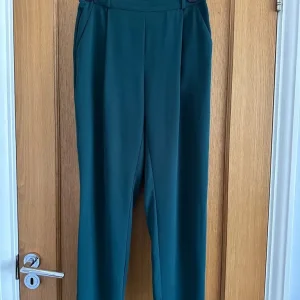 Bundle of clothes - Image 6