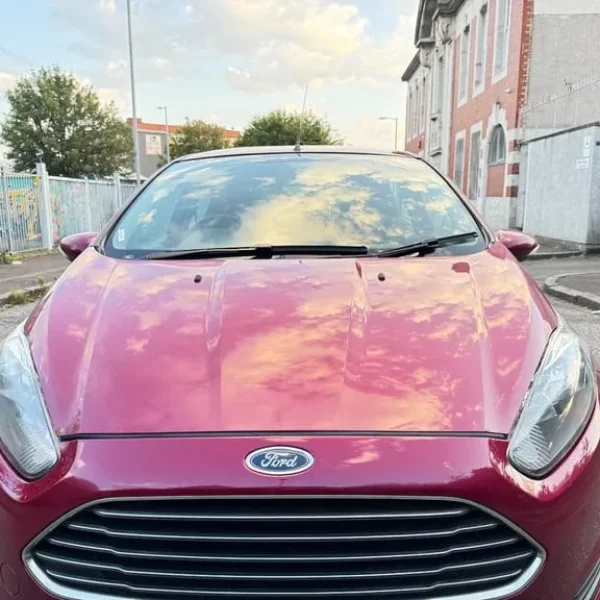 2014 Ford Fiesta TDCI 1.4 Diesel Metallic Red