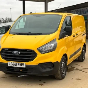 2019 Ford Transit Custom 2.0 340 EcoBlue Leader Panel Van 5dr Diesel Manual L1 H1 Euro 6 (s/s) (1... - Image 6